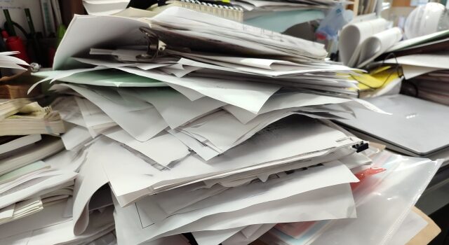 立ち上げた経緯 書類